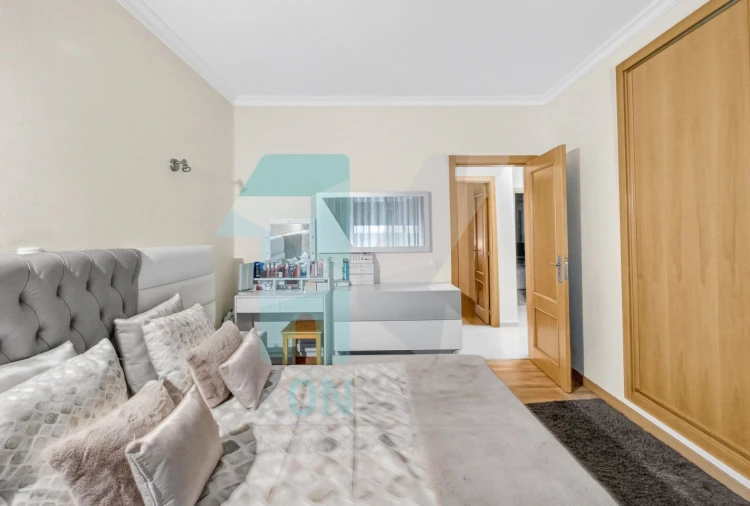 Apartamento T3 para Venda em Lagos (São Sebastião e Santa Maria) Foto 13