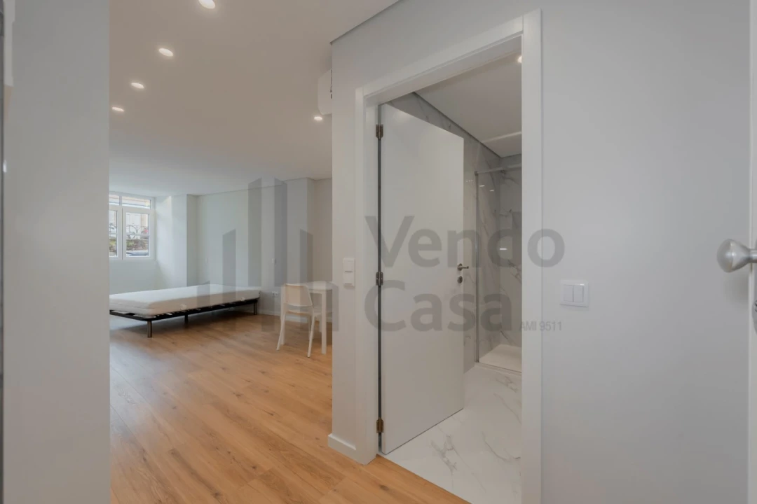 Apartamento T1 para Arrendamento em São Vicente (Braga) Foto 6