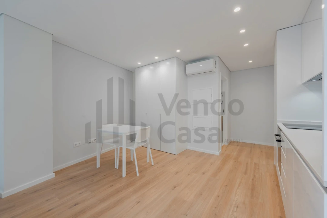 Apartamento T1 para Arrendamento em São Vicente (Braga) Foto 13