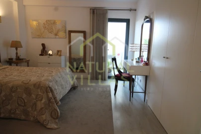 Apartamento T2 para Venda em Faro (Sé e São Pedro)