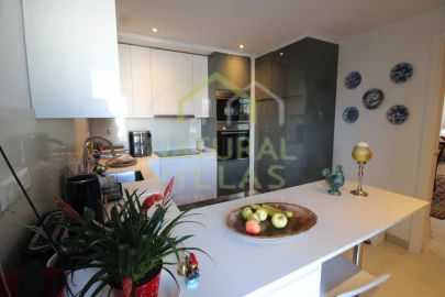 Apartamento T2 para Venda em Faro (Sé e São Pedro)
