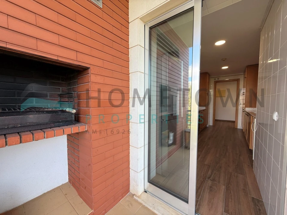 Apartamento T2 para Venda em Quarteira Foto 12