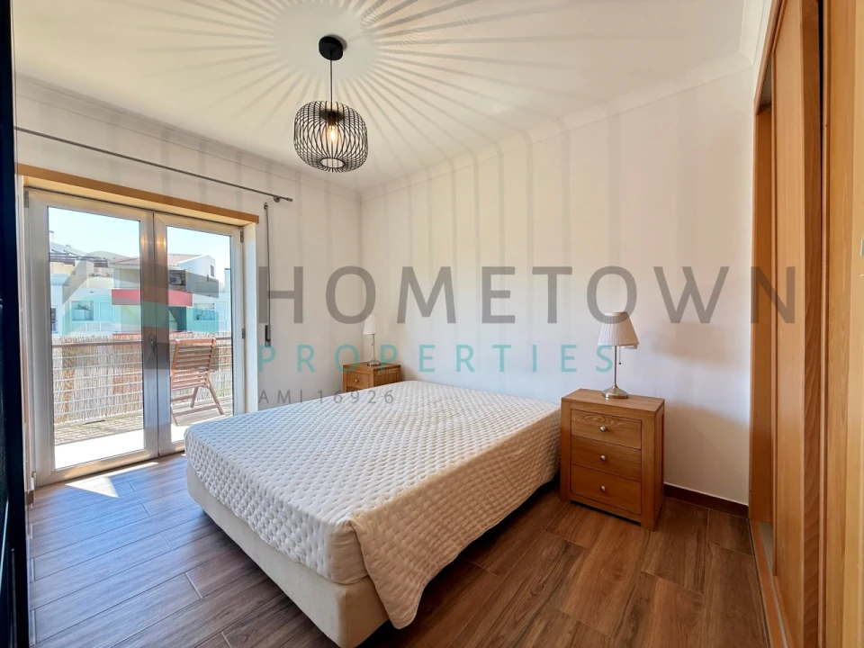 Apartamento T2 para Venda em Quarteira Foto 17