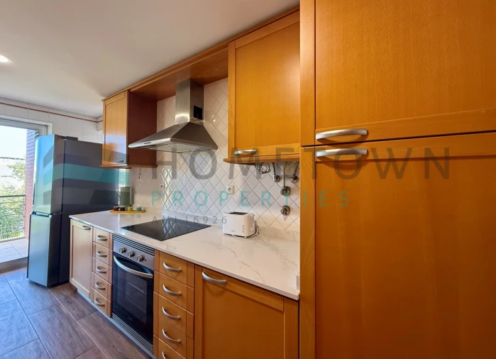 Apartamento T2 para Venda em Quarteira Foto 8