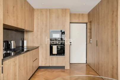 Apartamento T1 para Arrendamento em Mafamude e Vilar do Paraíso