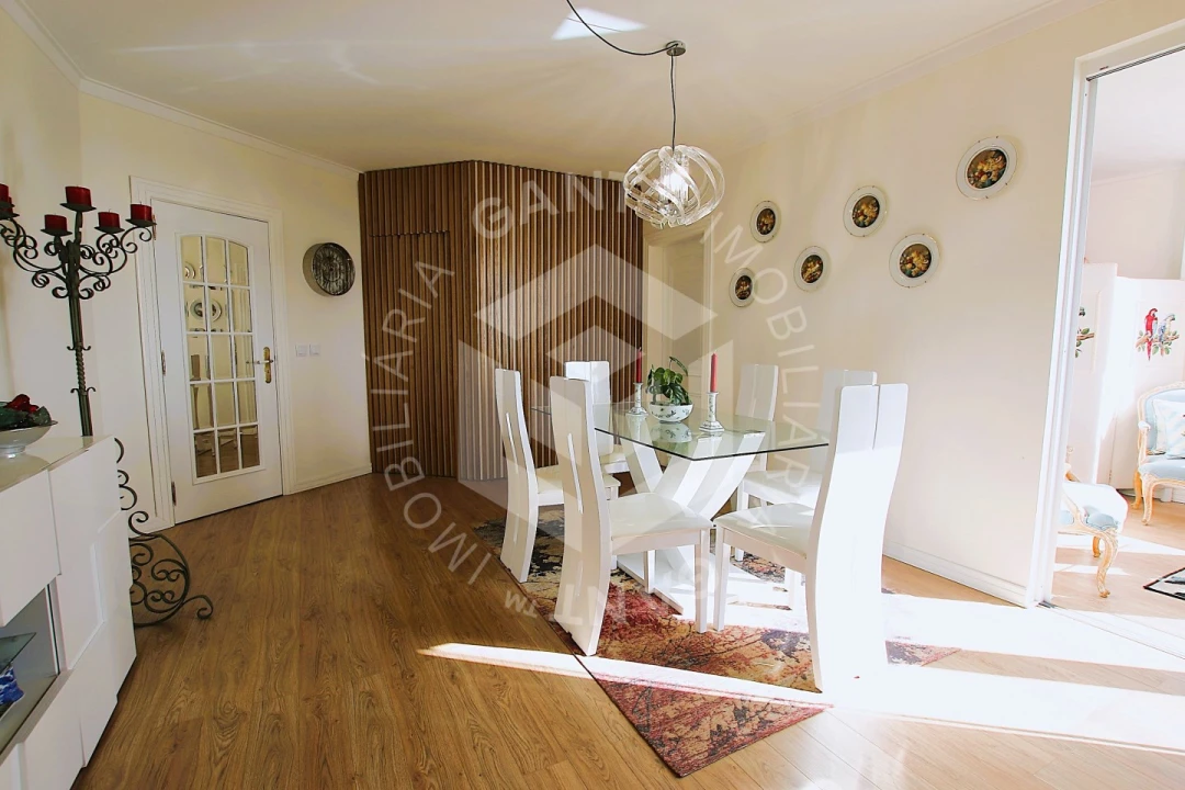 Apartamento T2 para Arrendamento em Costa da Caparica Foto 8
