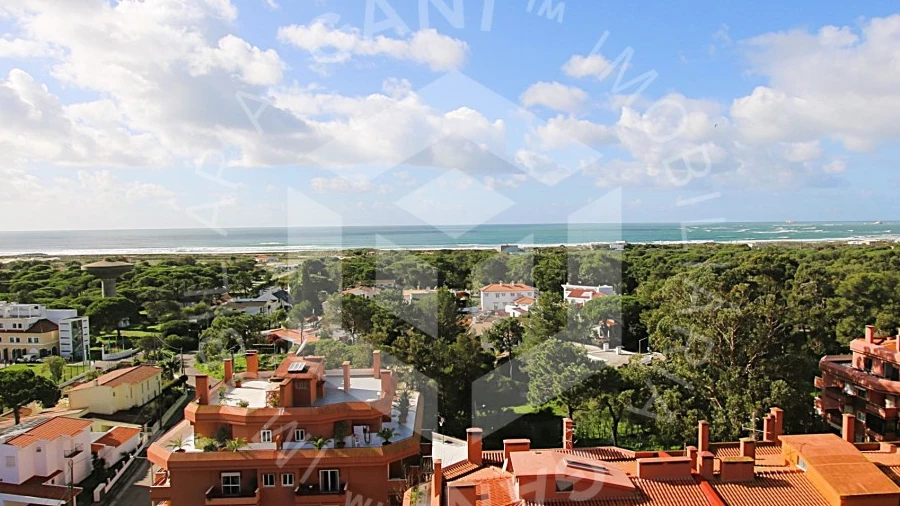 Apartamento T2 para Arrendamento em Costa da Caparica