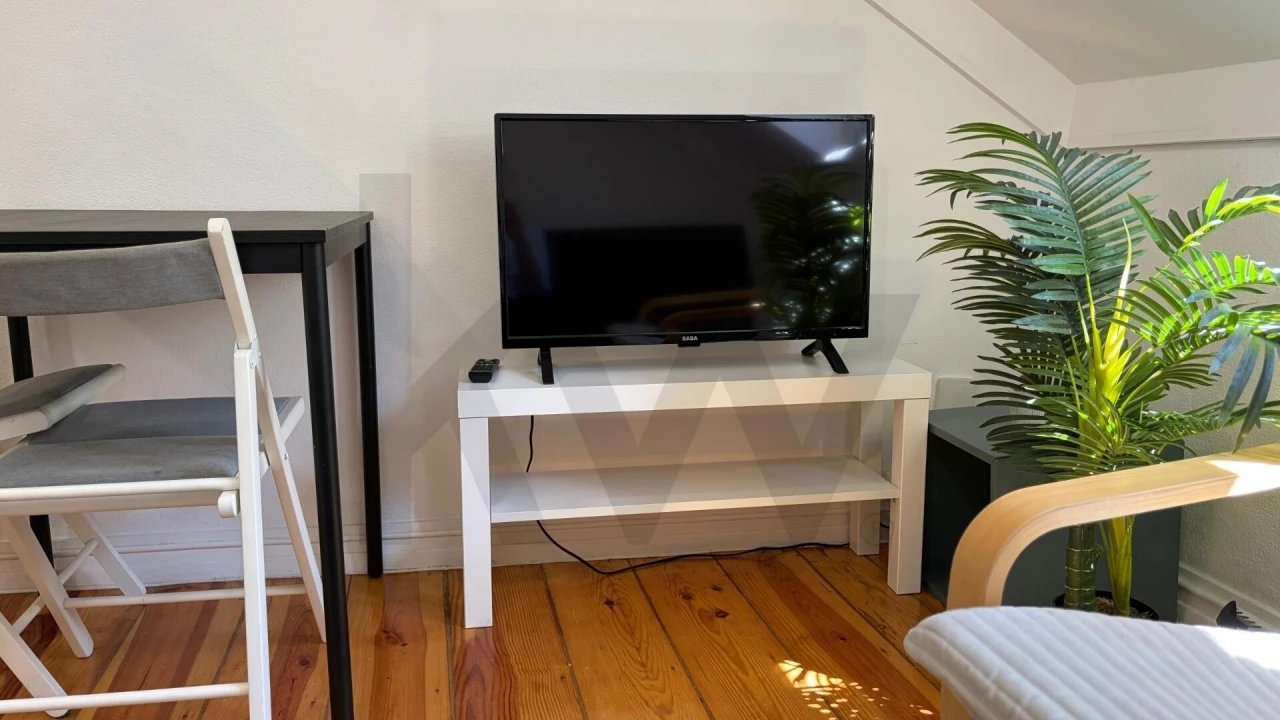 Apartamento T2 para Arrendamento em Campo de Ourique Foto 2