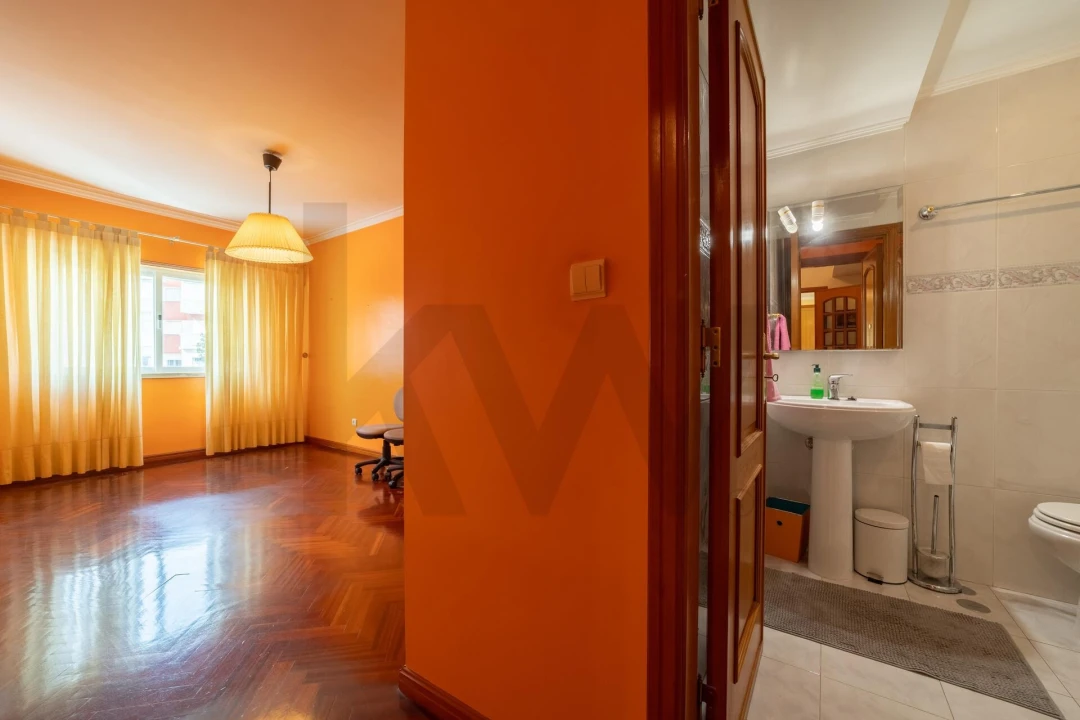 Apartamento T3 para Venda em Falagueira-Venda Nova Foto 21