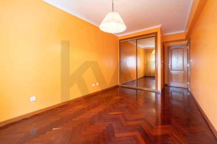 Apartamento T3 para Venda em Falagueira-Venda Nova Foto 23