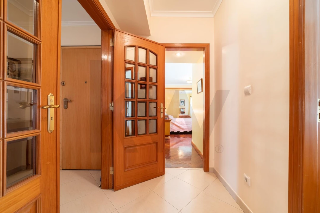 Apartamento T3 para Venda em Falagueira-Venda Nova Foto 3