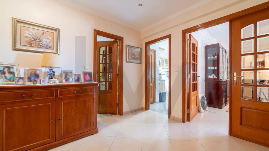 Apartamento T3 para Venda em Falagueira-Venda Nova