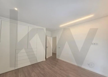 Moradia T3 para Venda em Fernao Ferro