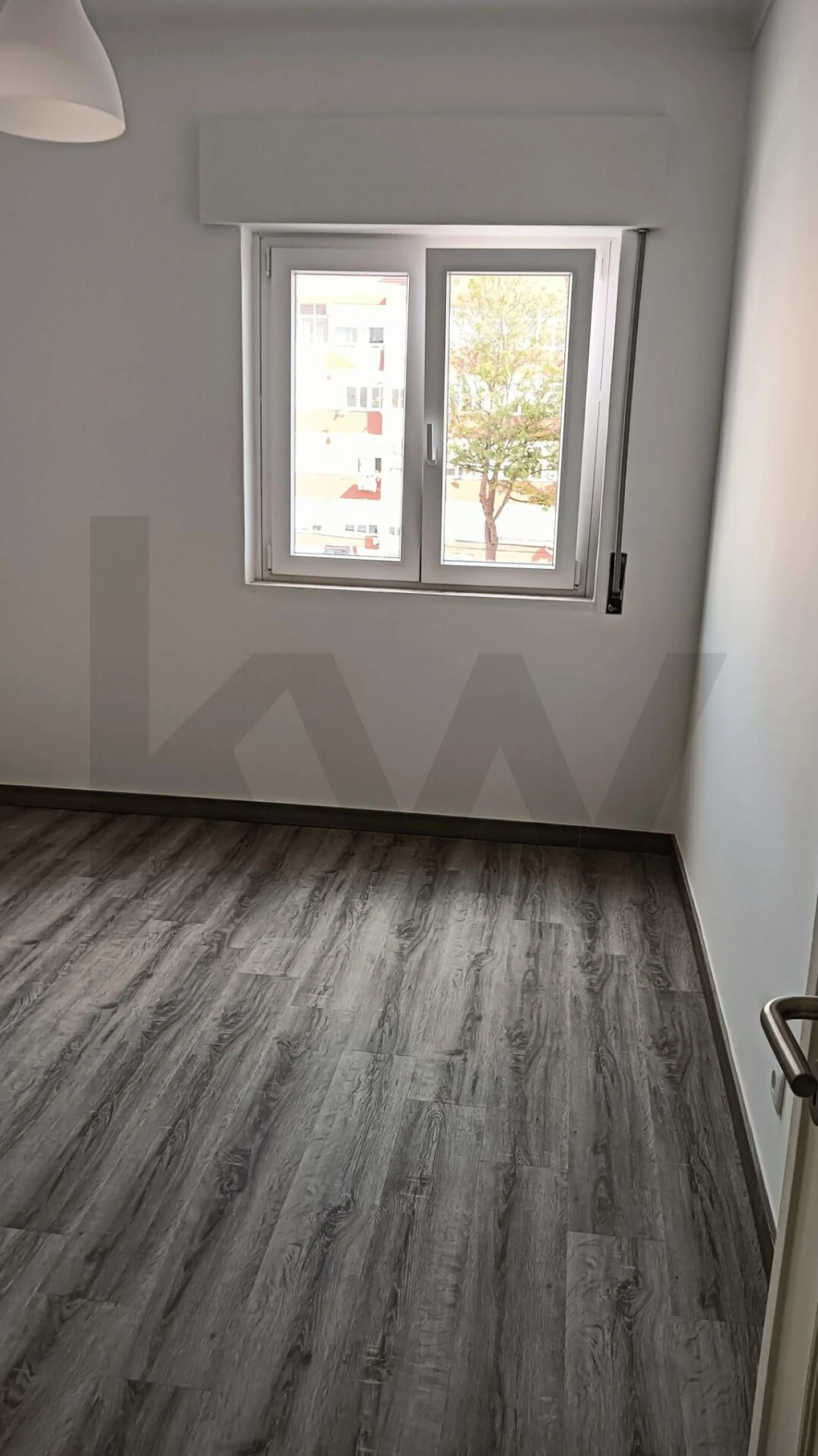Apartamento T2 para Arrendamento em Castanheira do Ribatejo e Cachoeiras Foto 11