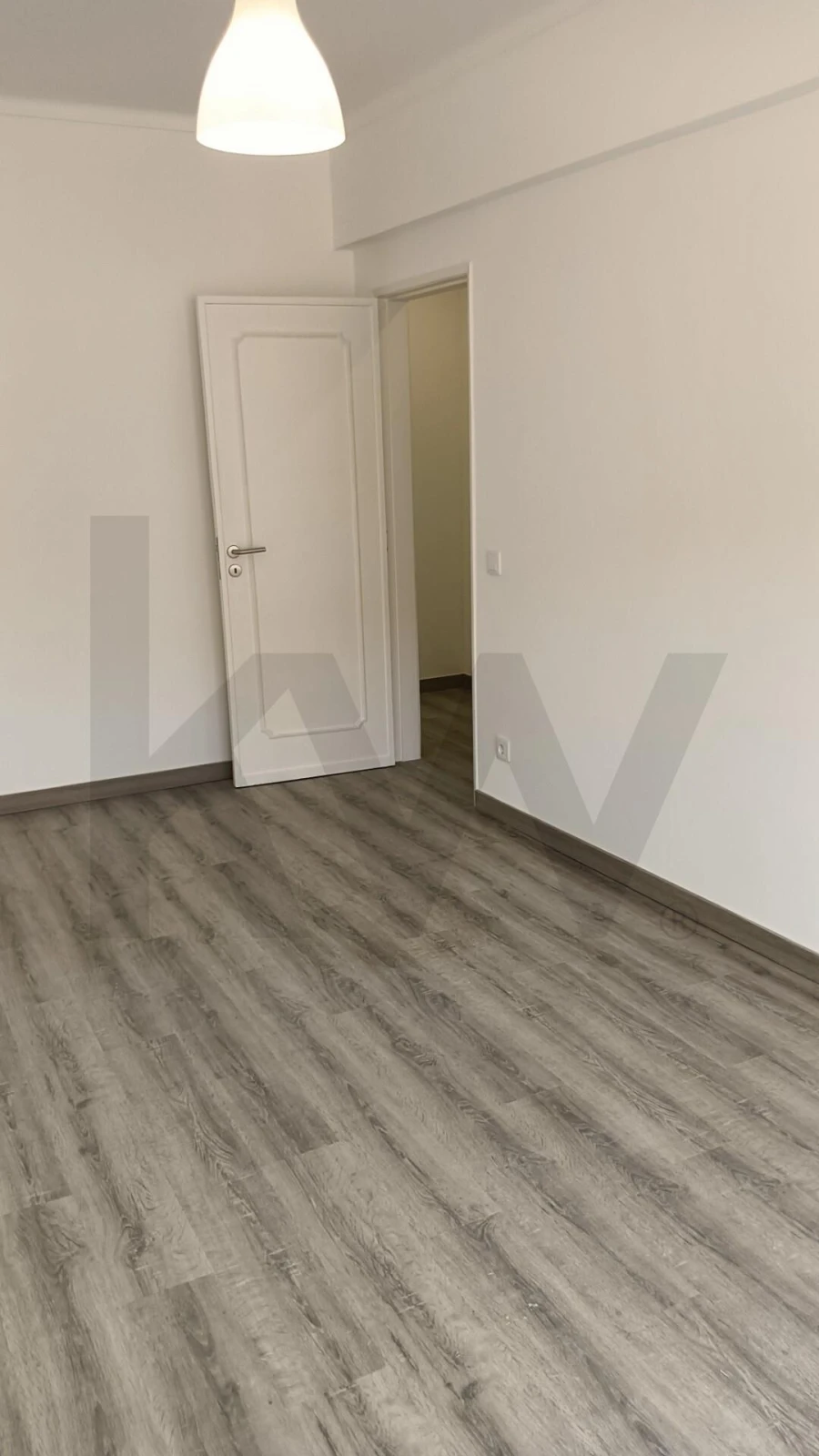 Apartamento T2 para Arrendamento em Castanheira do Ribatejo e Cachoeiras Foto 13