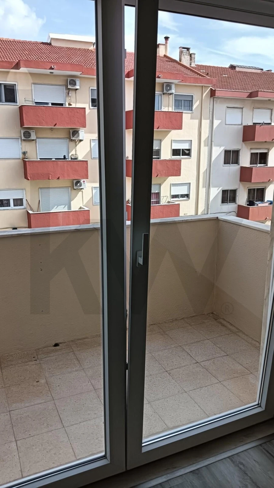 Apartamento T2 para Arrendamento em Castanheira do Ribatejo e Cachoeiras Foto 9