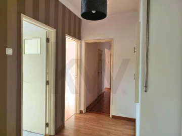 Apartamento T2 para Arrendamento em Odivelas
