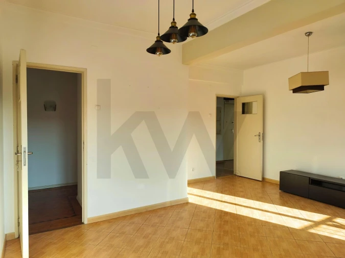 Apartamento T2 para Arrendamento em Odivelas Foto 11