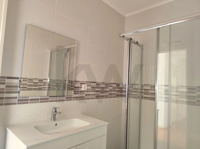 Apartamento T2 para Arrendamento em Odivelas Foto 15
