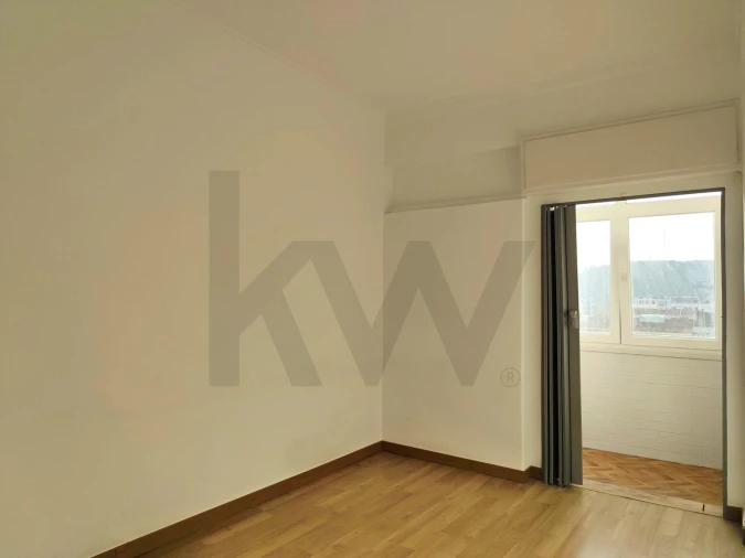 Apartamento T2 para Arrendamento em Odivelas Foto 5