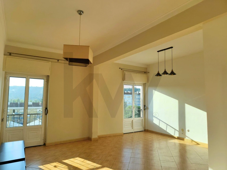 Apartamento T2 para Arrendamento em Odivelas Foto 8