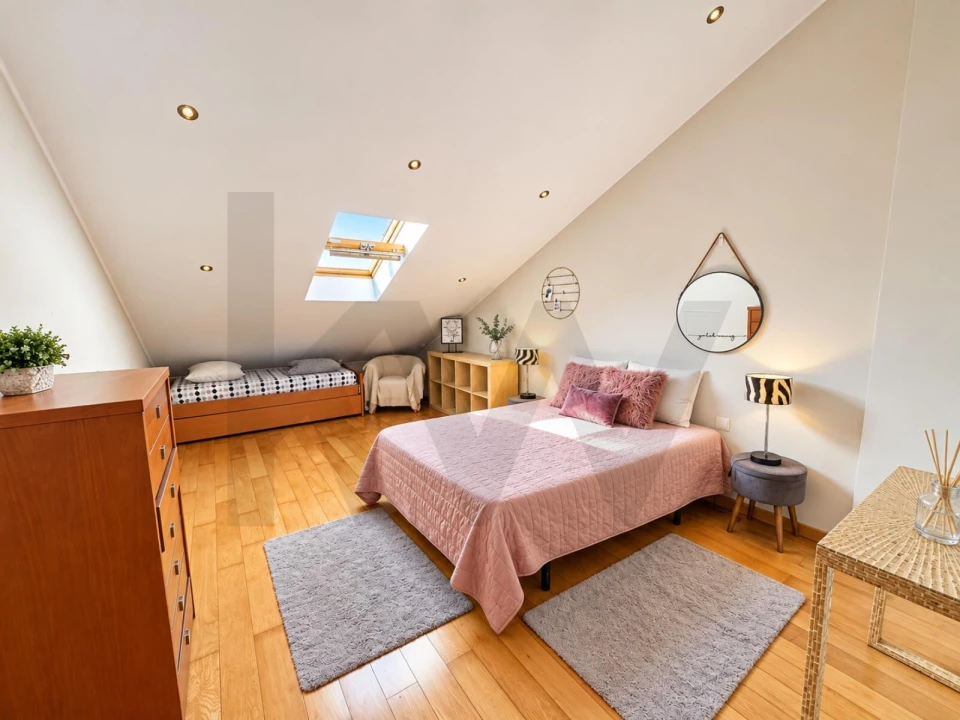 Apartamento T5 para Venda em Queluz e Belas Foto 24