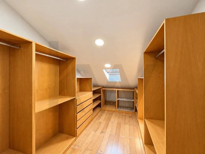 Apartamento T5 para Venda em Queluz e Belas Foto 20