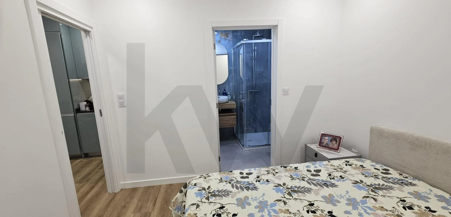 Apartamento T1 para Venda em São Martinho Foto 4