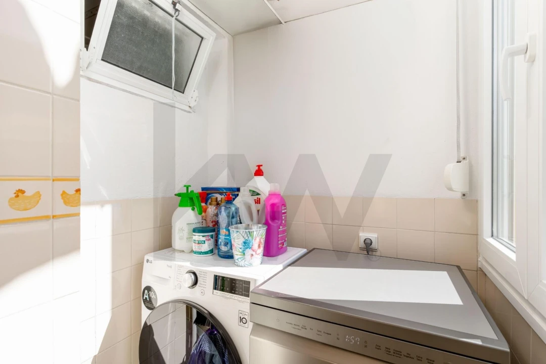 Apartamento T2 para Venda em Barreiro e Lavradio Foto 18