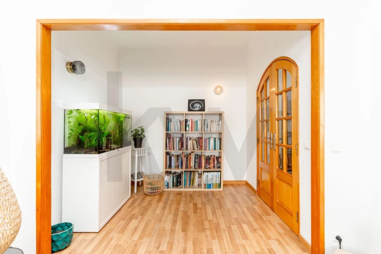 Apartamento T2 para Venda em Barreiro e Lavradio Foto 8