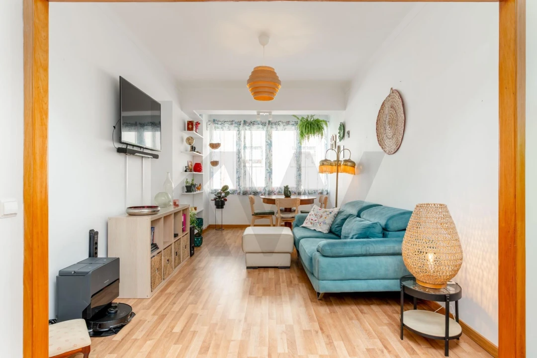 Apartamento T2 para Venda em Barreiro e Lavradio Foto 2