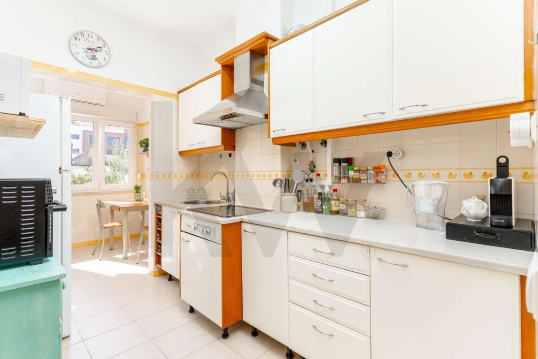 Apartamento T2 para Venda em Barreiro e Lavradio Foto 11