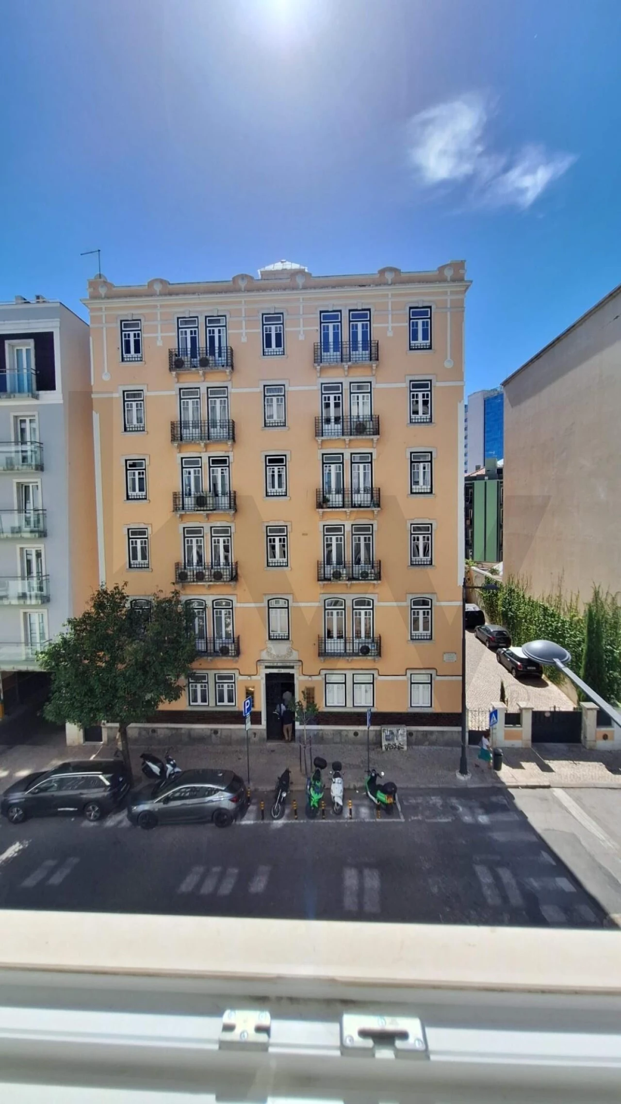 Apartamento T1 para Arrendamento em Santo António Foto 19