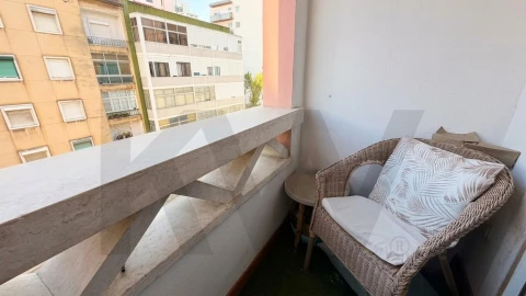 Apartamento T2 para Venda em Avenidas Novas
