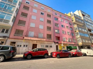 Apartamento T2 para Venda em Avenidas Novas