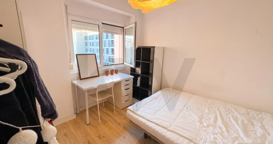 Apartamento T2 para Venda em Avenidas Novas Foto 9