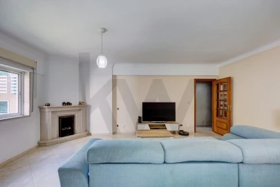 Apartamento T2 para Venda em Cacém e São Marcos