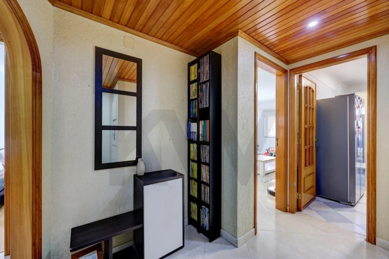 Apartamento T2 para Venda em Cacém e São Marcos Foto 30