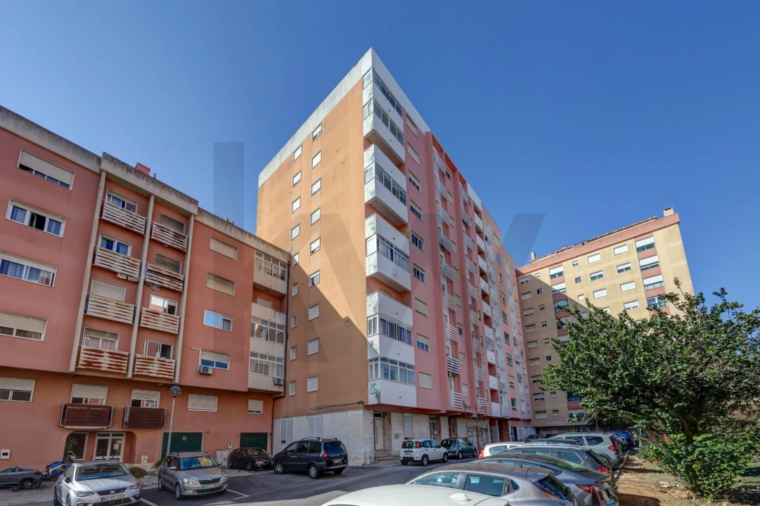 Apartamento T2 para Venda em Cacém e São Marcos Foto 37