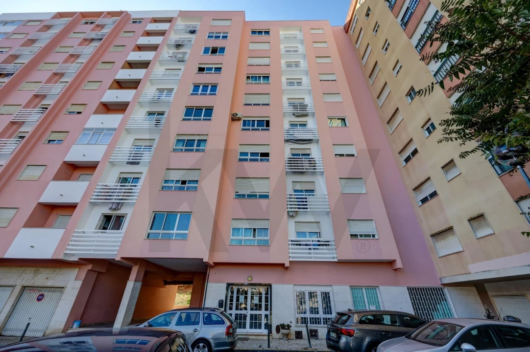 Apartamento T2 para Venda em Cacém e São Marcos Foto 36