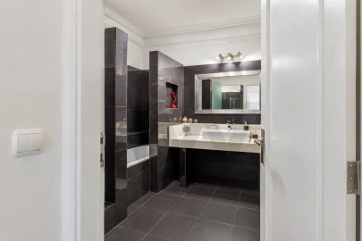 Apartamento T4 para Venda em Arroios