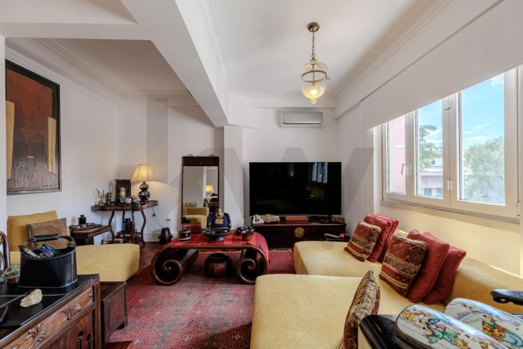 Apartamento T4 para Venda em Arroios Foto 3