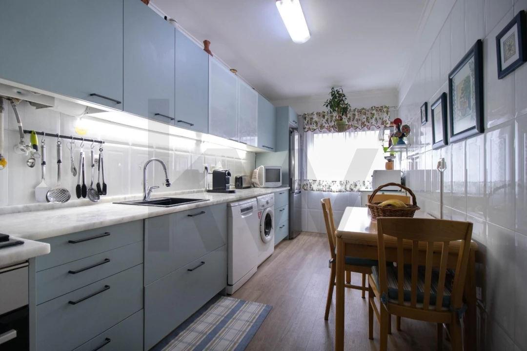 Apartamento T3 para Venda em Cacém e São Marcos Foto 4