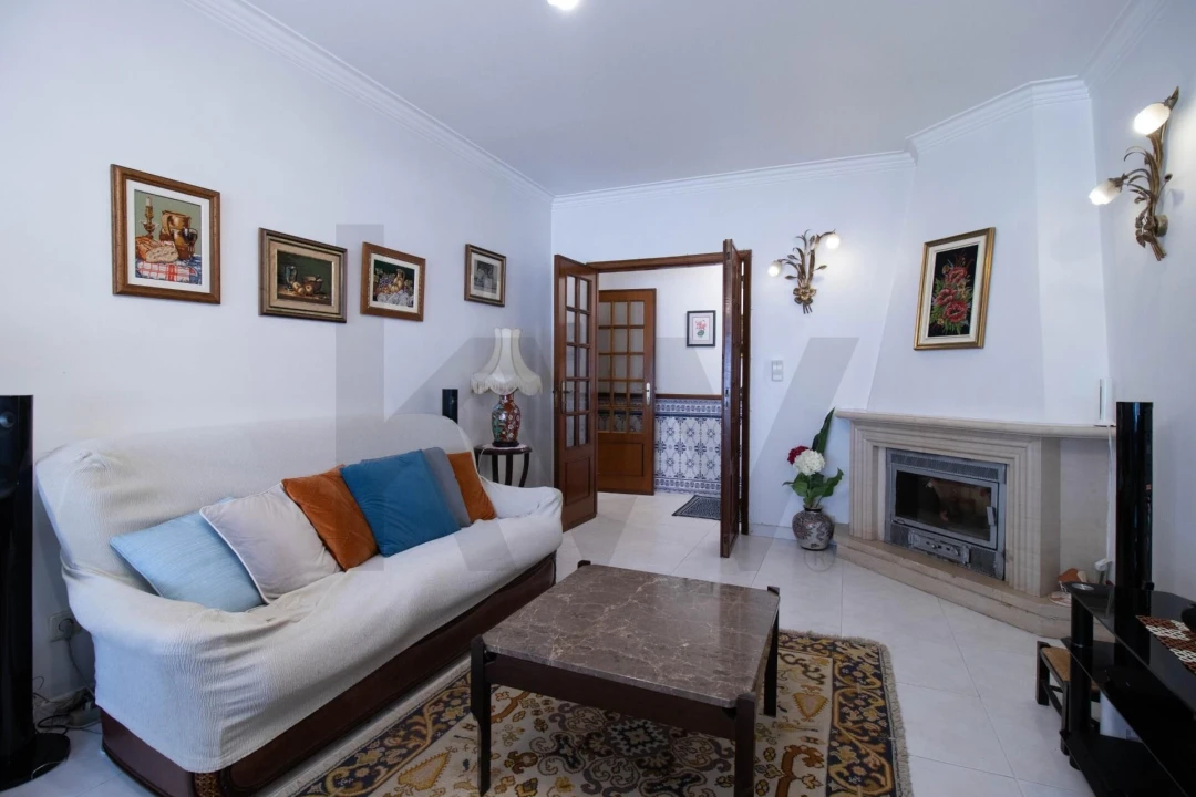 Apartamento T3 para Venda em Cacém e São Marcos Foto 26