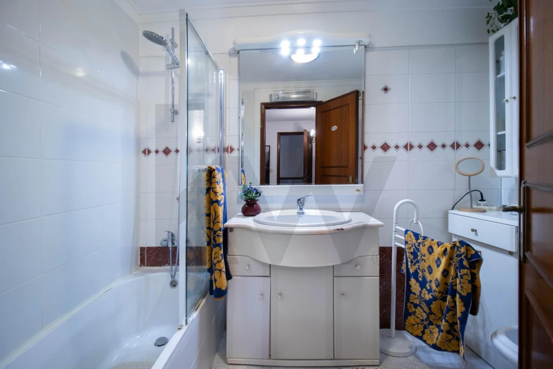 Apartamento T3 para Venda em Cacém e São Marcos Foto 31