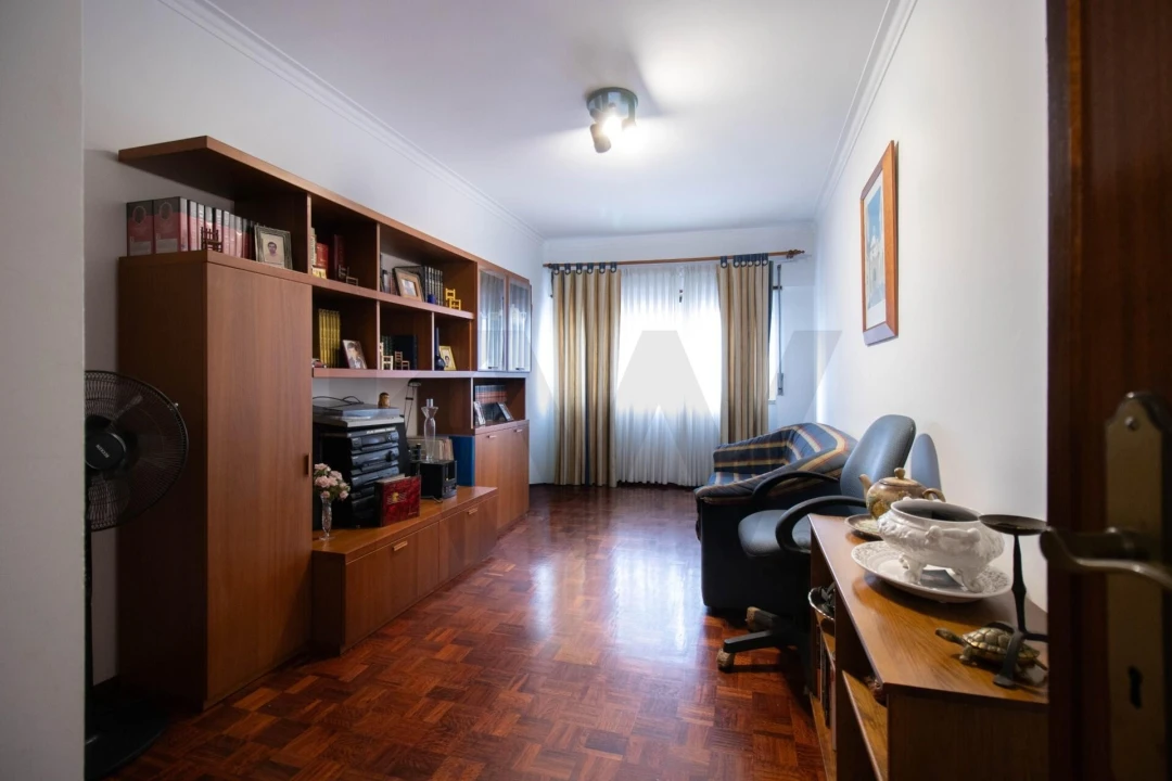 Apartamento T3 para Venda em Cacém e São Marcos Foto 15