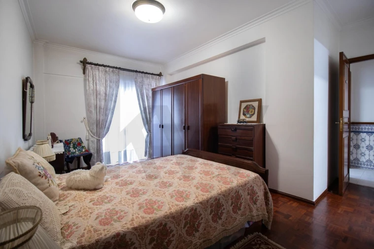 Apartamento T3 para Venda em Cacém e São Marcos Foto 21