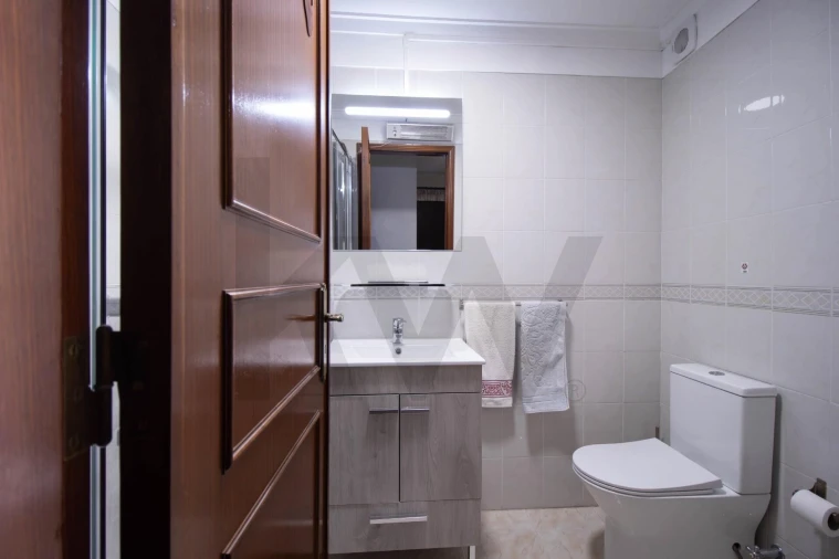 Apartamento T3 para Venda em Cacém e São Marcos Foto 27