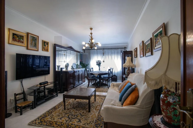 Apartamento T3 para Venda em Cacém e São Marcos Foto 23
