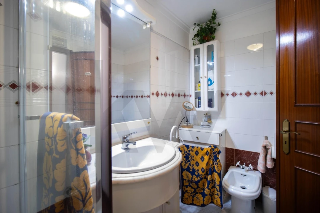 Apartamento T3 para Venda em Cacém e São Marcos Foto 29